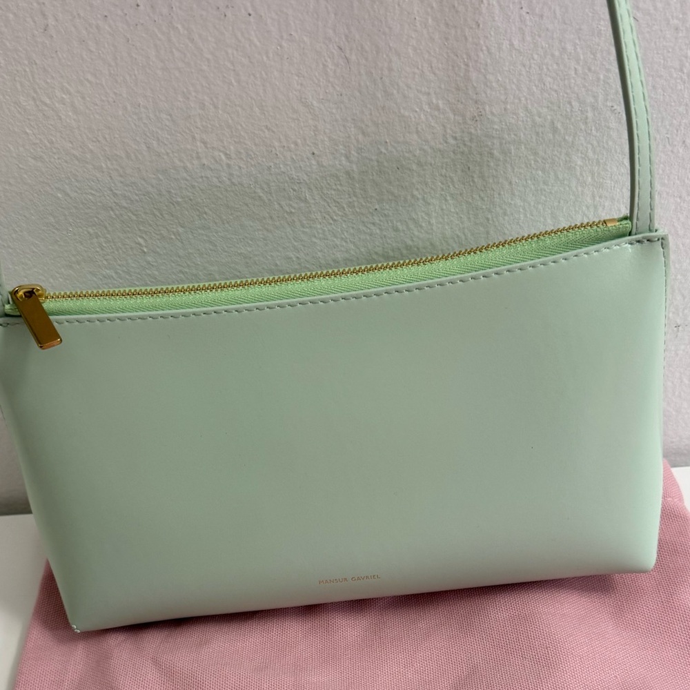 New-MANSUR GAVRIEL
Gaia Zip Leather Shoulder Bag - Picture 12 of 14